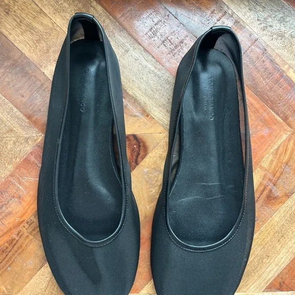 Tony Bianco Black Flats - Picture 4 of 4